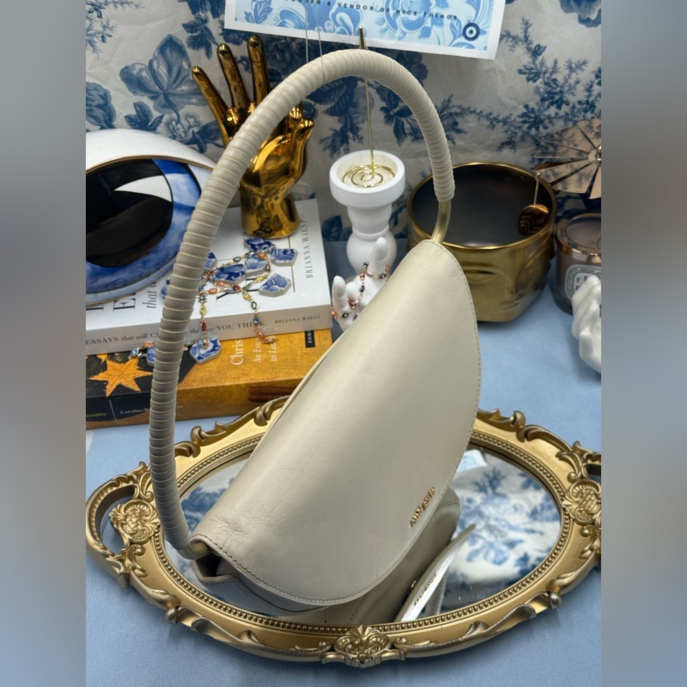 🆕 CULT GAIA 🧿 NWOT Ryka Sculptural Shoulder Bag, Off White Leather - Picture 5 of 16